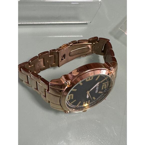 Men's UNLISTED by Kenneth Cole Gold-Tone Watch with Black Dial - Picture 8 of 10